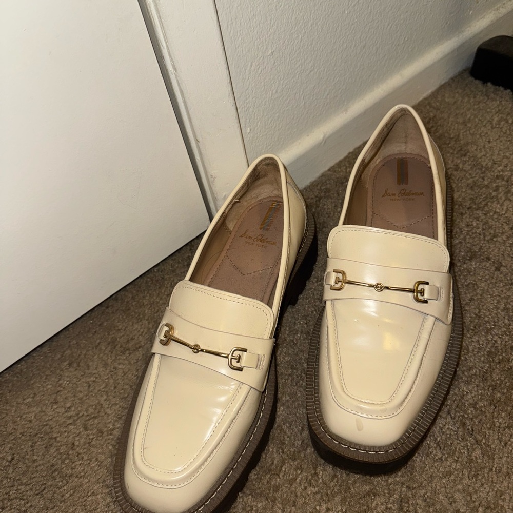 Sam Edelman Cream Loafers with Gold Accent - Picture 5 of 5